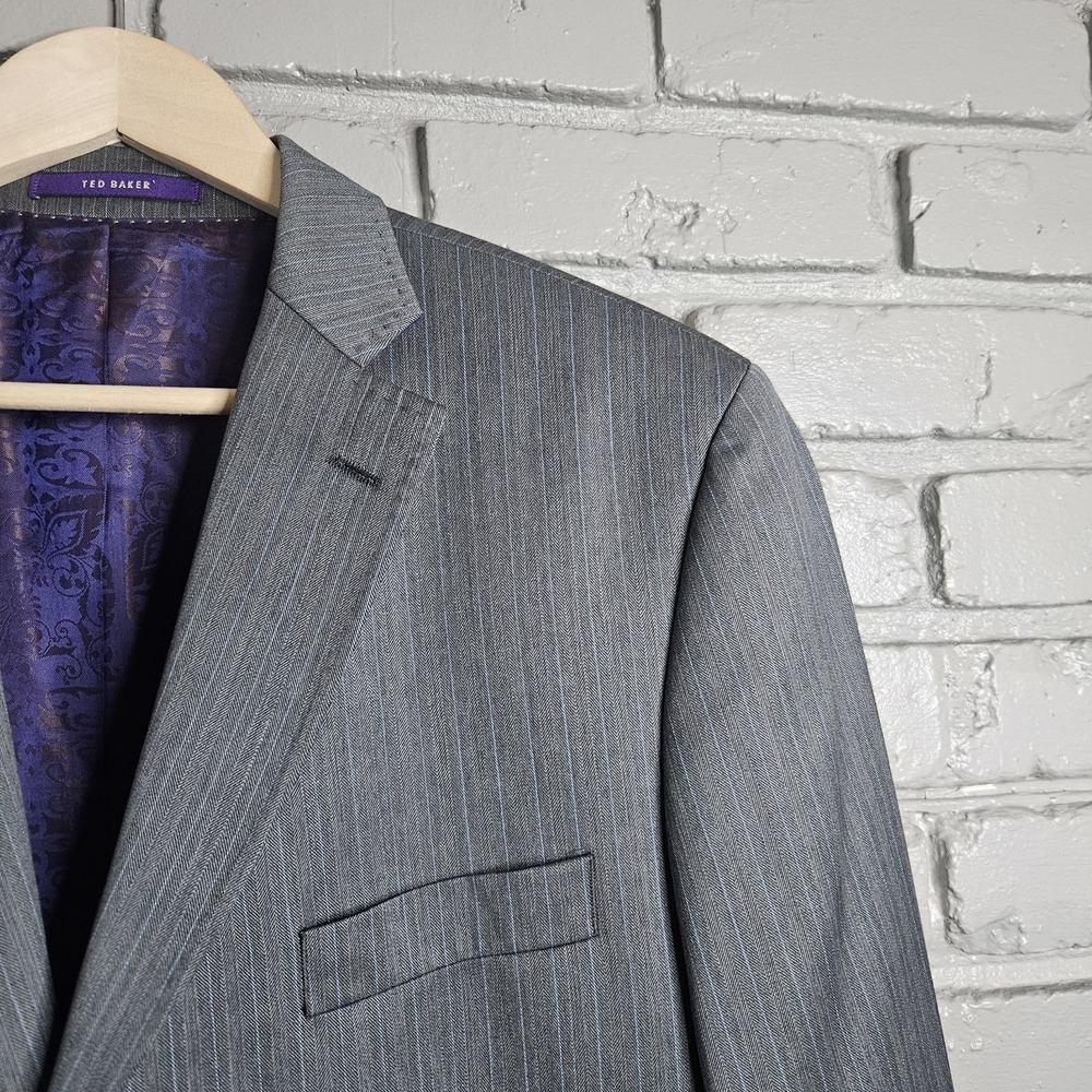 Ted‎ Baker Endurance Suit Blazer Jacket Mens 46R Gray Wool Pinstripe